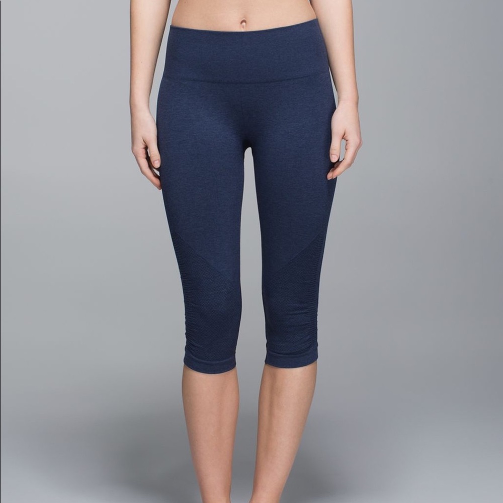 Lululemon In the Flow Crop